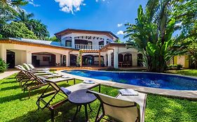 Blue Jewel Oceanfront Private Villa